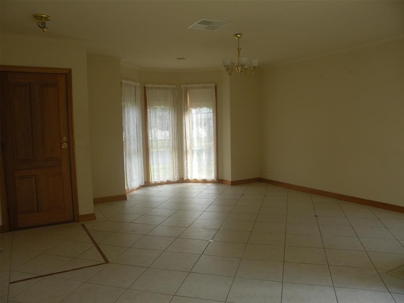 1/79 Cameron Crescent, Lara VIC 3212