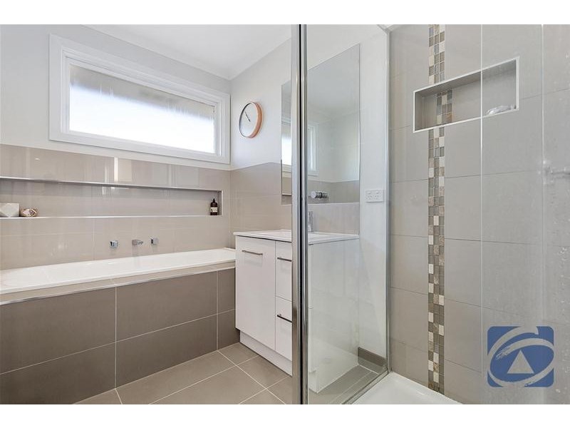 23 Altair Avenue, Lara VIC 3212