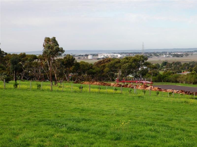 55 Oswald Avenue, Lara VIC 3212