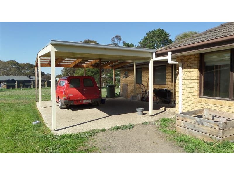 2156 Ballan Road, Anakie VIC 3221