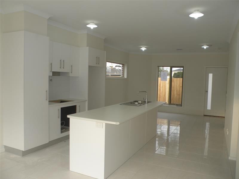 3/50 Patullos Road, Lara VIC 3212