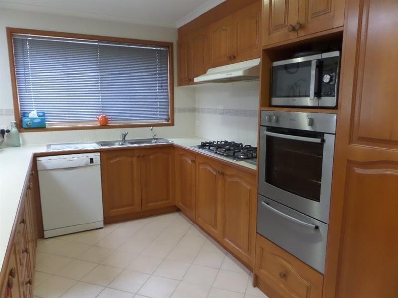 7 Sherwood Grove, Lara VIC 3212