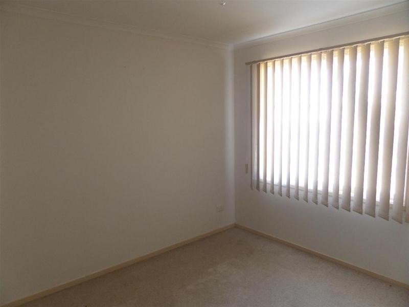 24 Richard Drive, Lara VIC 3212