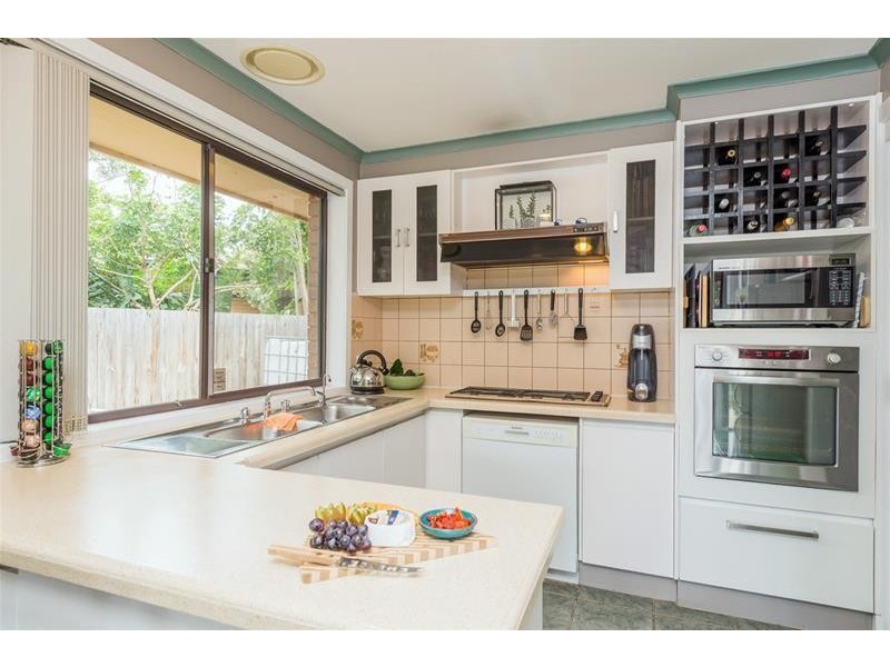 18 Newell Street, Lara VIC 3212