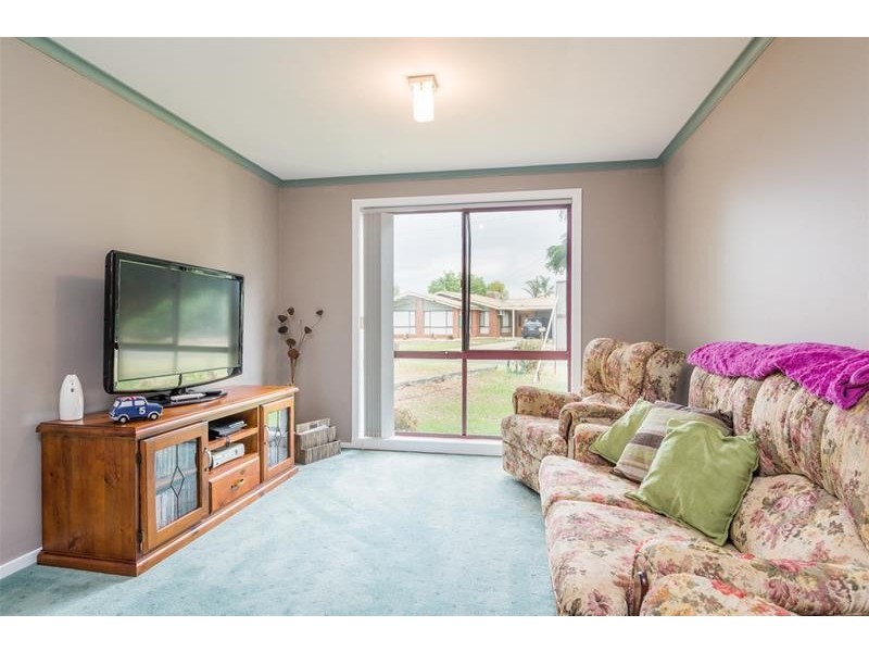 18 Newell Street, Lara VIC 3212