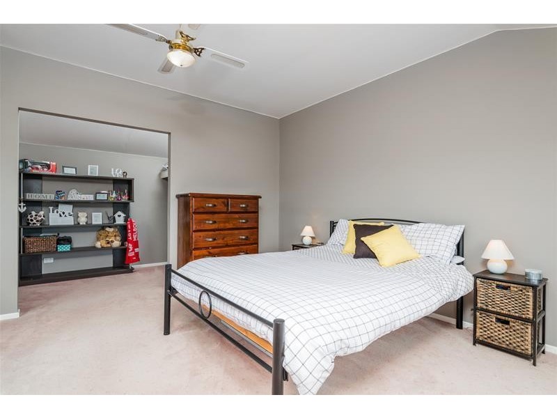 18 Newell Street, Lara VIC 3212