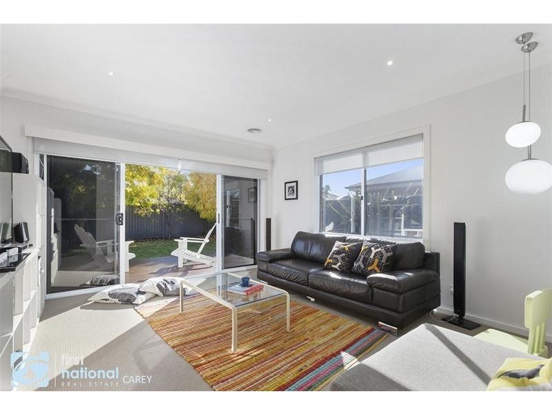 14 Barbara Drive, Lara VIC 3212