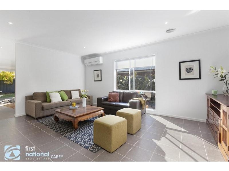 14 Barbara Drive, Lara VIC 3212