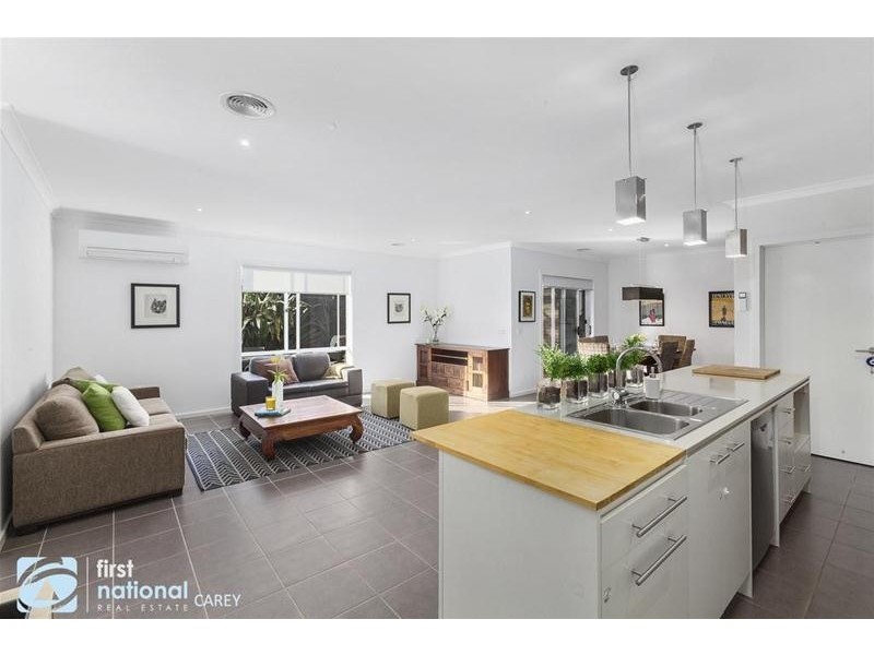 14 Barbara Drive, Lara VIC 3212