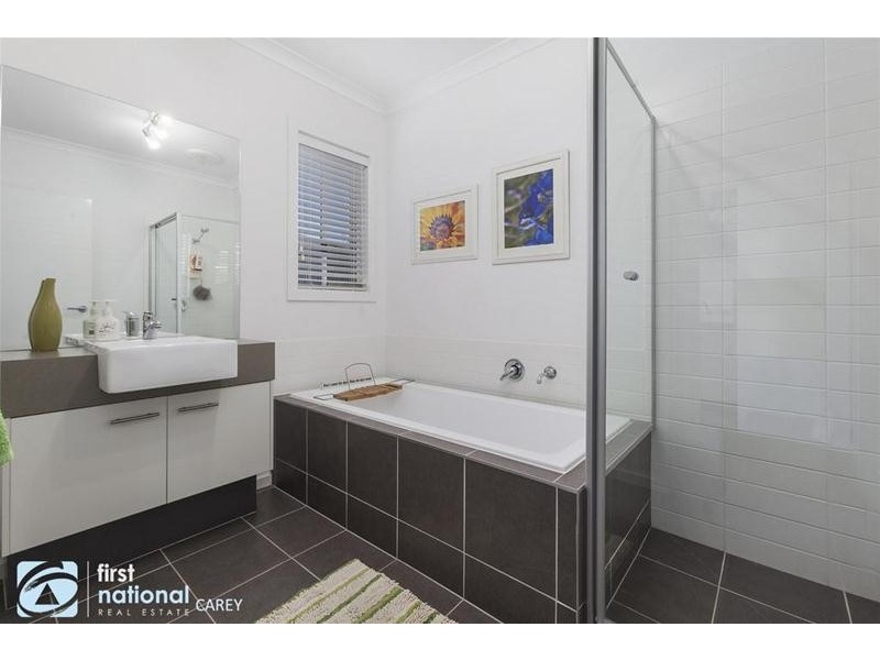 14 Barbara Drive, Lara VIC 3212