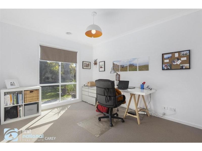 14 Barbara Drive, Lara VIC 3212