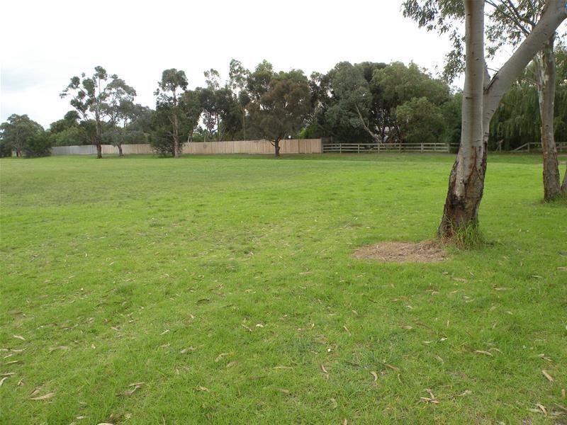 11 Bridge Street, Lara VIC 3212