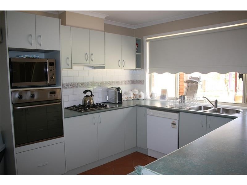 5 Lisa Court, Lara VIC 3212