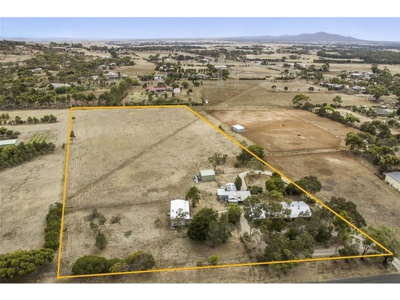 20 Houston Road, Lara VIC 3212