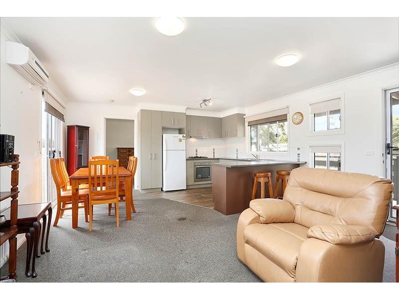 20 Houston Road, Lara VIC 3212