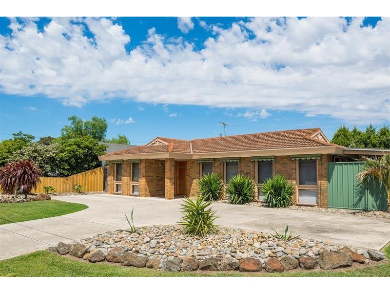 5 Martain Avenue, Lara VIC 3212