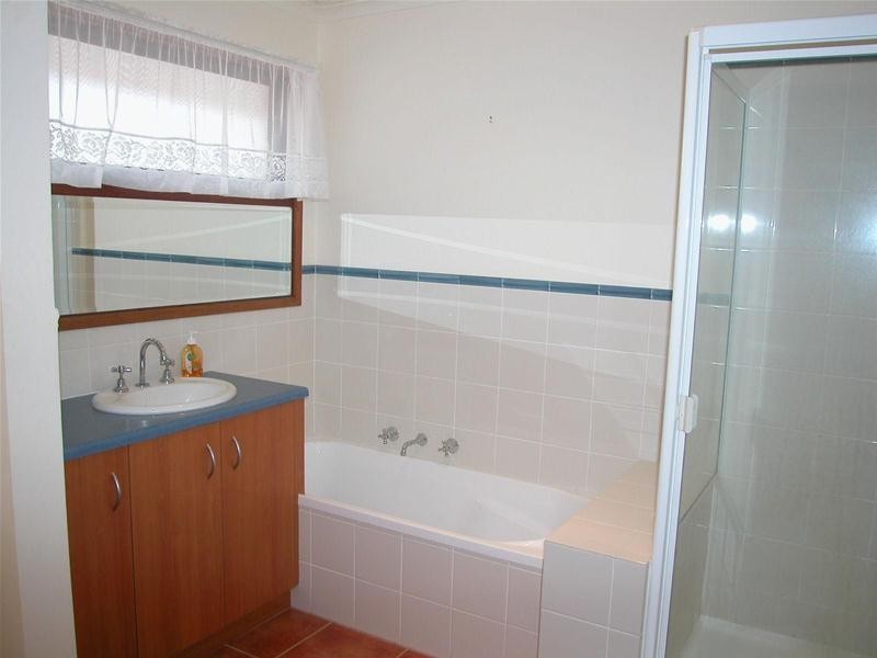 4/1 Mark Street, Lara VIC 3212