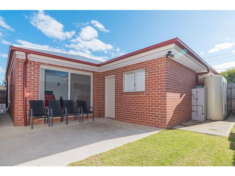 1/110 Flinders Avenue, Lara VIC 3212