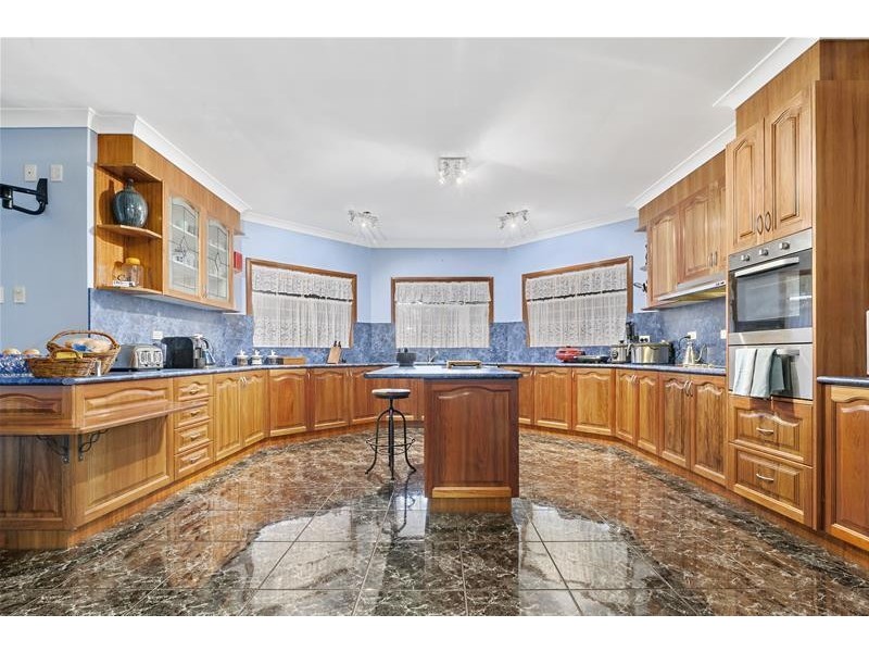 500 Elcho Road, Lara VIC 3212