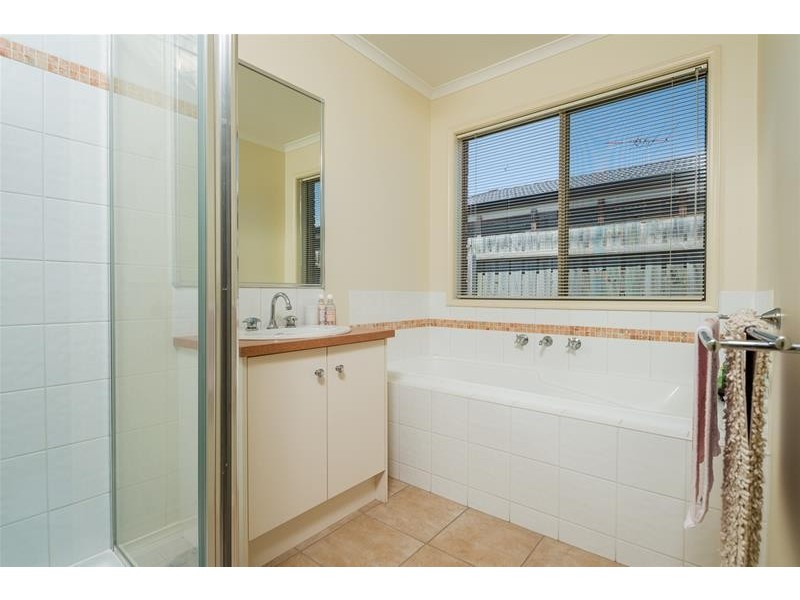 4 Agathea Close, Corio VIC 3214