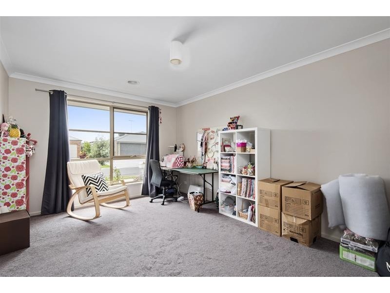 6 Wood Duck Court, Lara VIC 3212