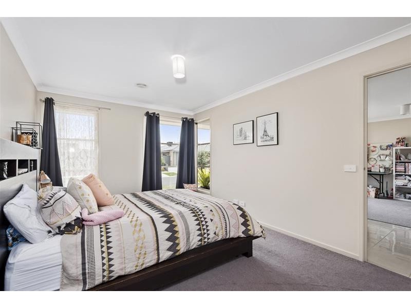 6 Wood Duck Court, Lara VIC 3212