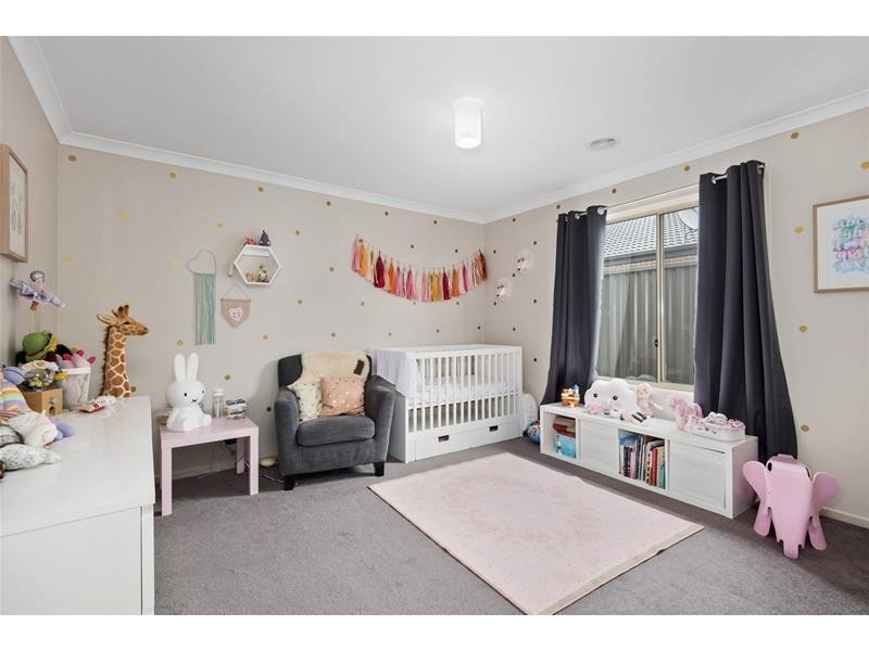 6 Wood Duck Court, Lara VIC 3212