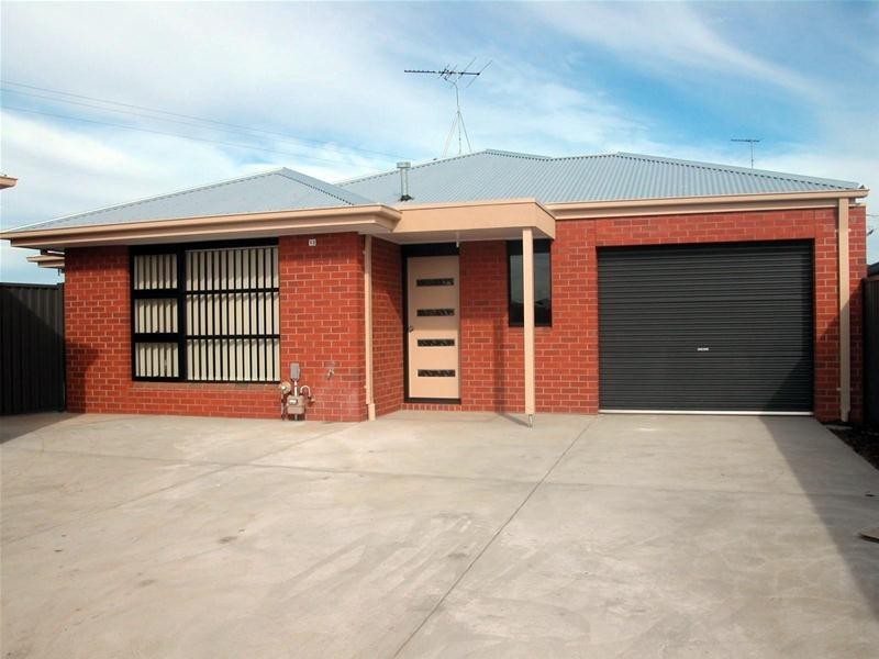 12 Bella Julia Place, Lara VIC 3212