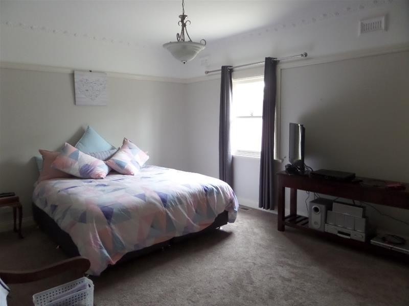 21 Saywell Street, North Geelong VIC 3215