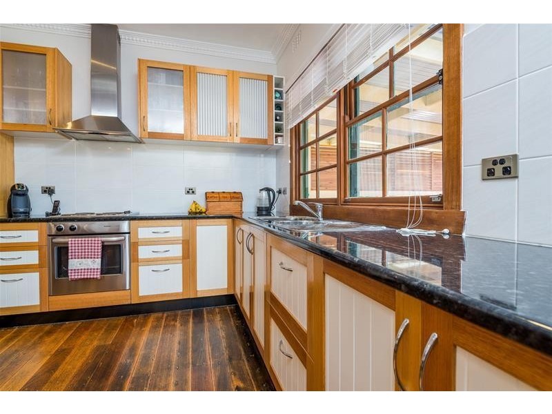 4 Curletts Road, Lara VIC 3212