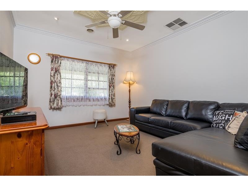 4 Curletts Road, Lara VIC 3212