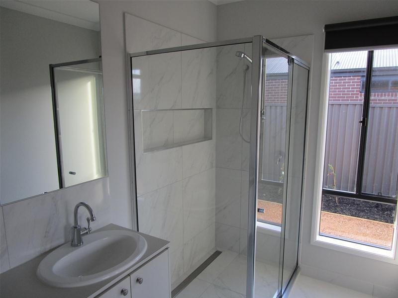 3 Majestic Way, Lara VIC 3212