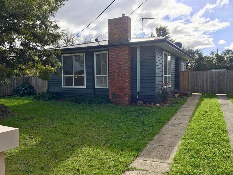 27 North Shore Road, Norlane VIC 3214