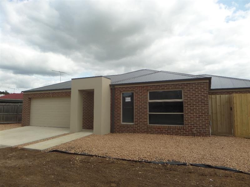 8/A Teal Street, Lara VIC 3212