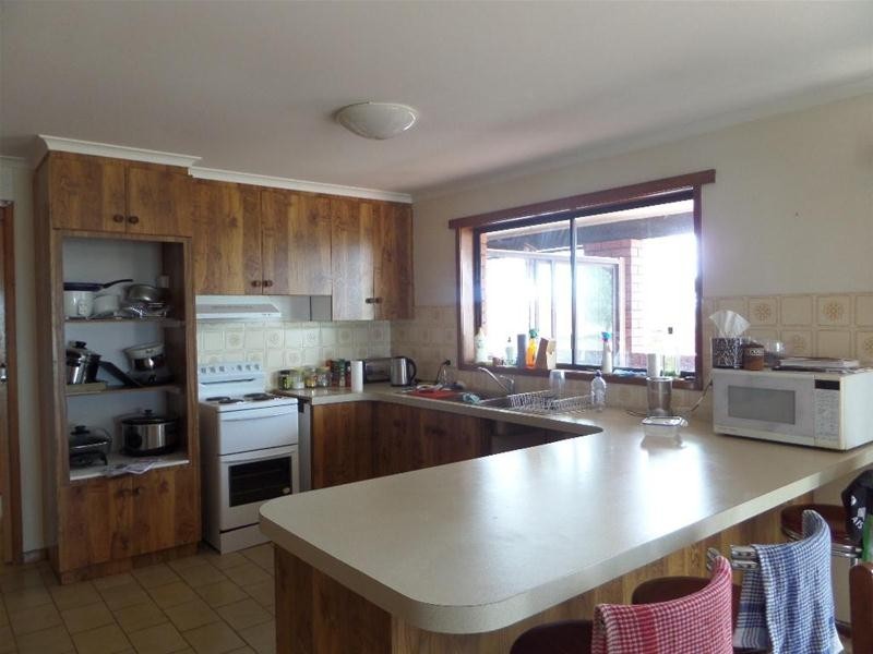 480 Heales Road, Lara VIC 3212