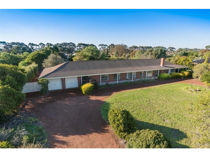 8 McAdam Court, Lara VIC 3212