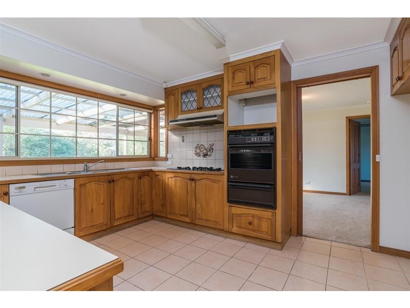 8 McAdam Court, Lara VIC 3212