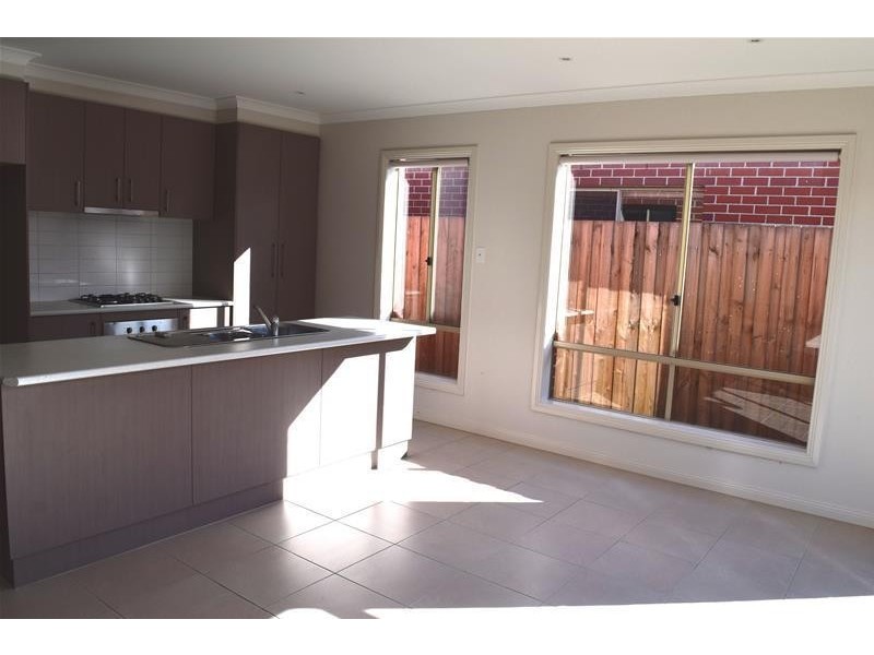 3/110 Flinders Avenue, Lara VIC 3212