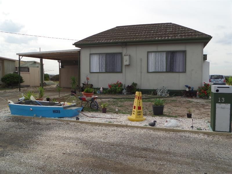 13 Foreshore Road, Avalon VIC 3212