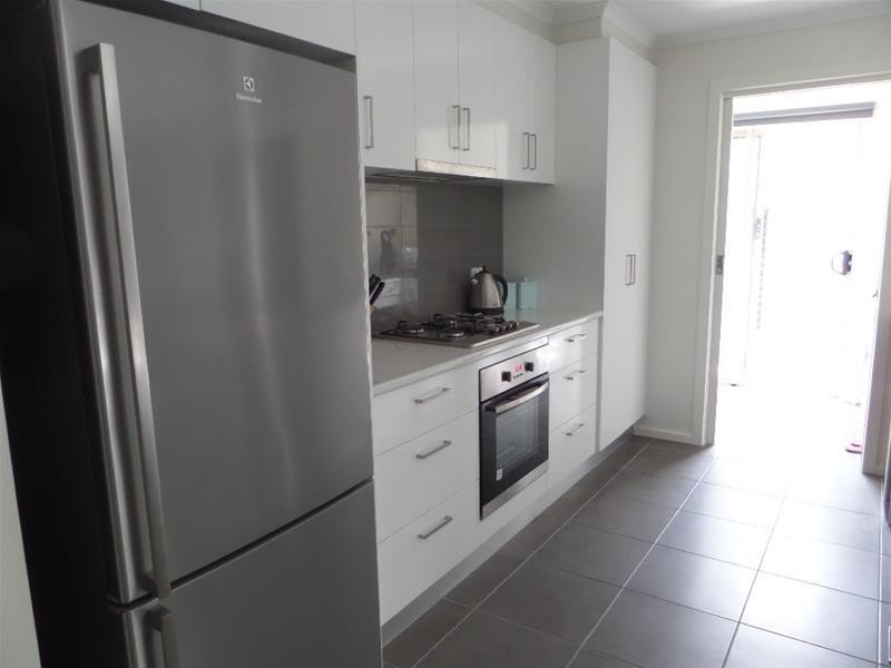 2/5 Bath Street, Lara VIC 3212