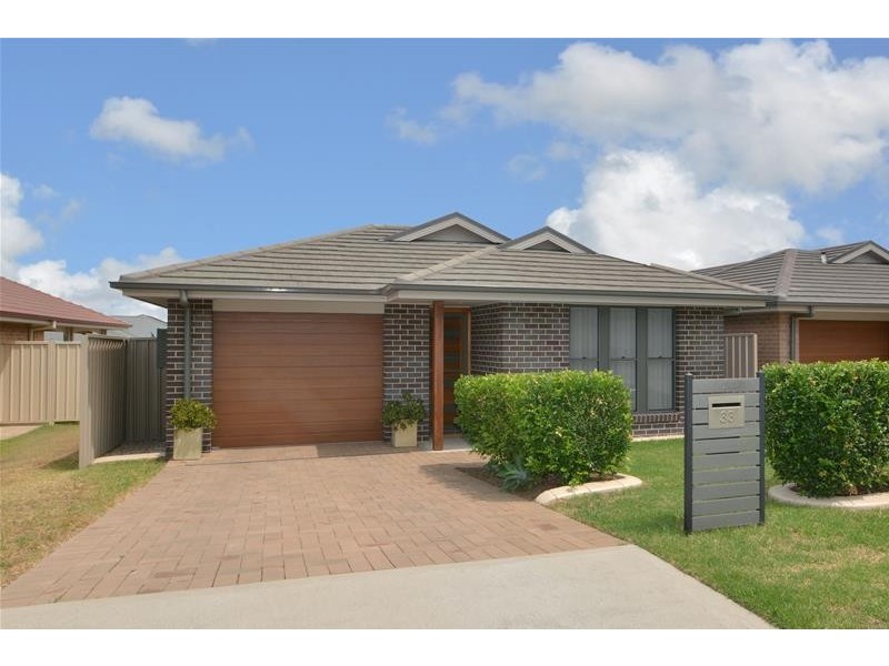 33 Ashton Drive, Heddon Greta NSW 2321