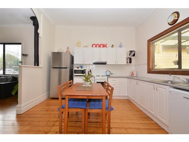 93 Rawson Street, Kurri Kurri NSW 2327