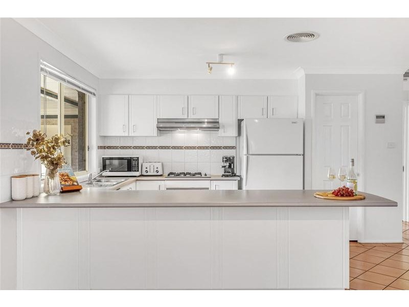 9 Fitzgibbon Place, Kurri Kurri NSW 2327