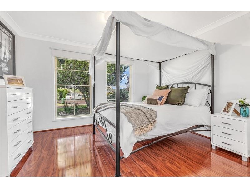 9 Fitzgibbon Place, Kurri Kurri NSW 2327