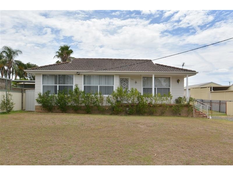 37 Adams Street, Heddon Greta NSW 2321