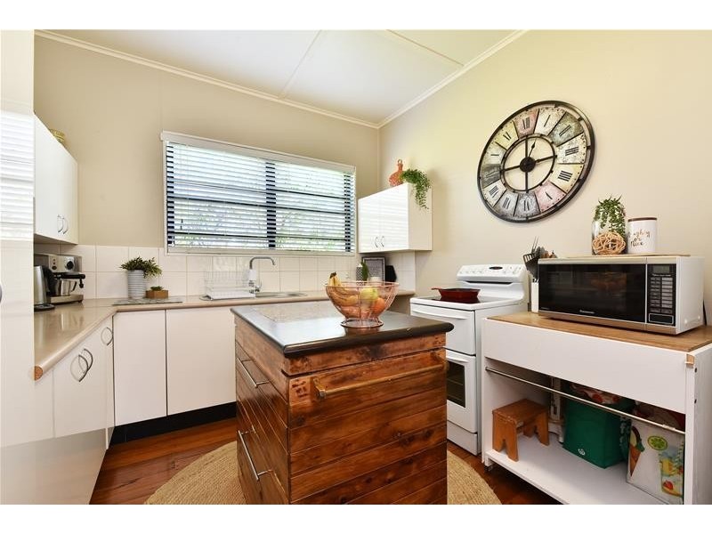 9 Main Road, Cliftleigh NSW 2321