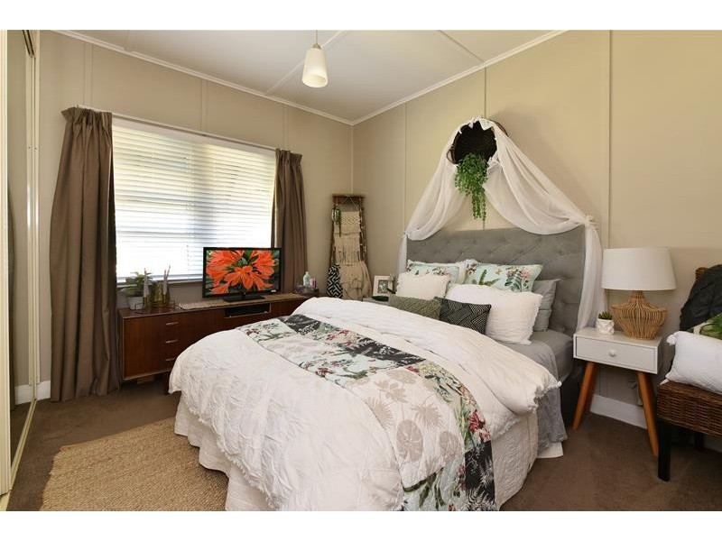 9 Main Road, Cliftleigh NSW 2321
