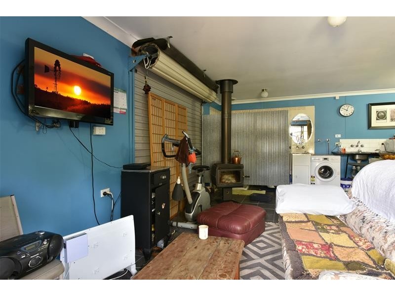 51 Abermain Street, Pelaw Main NSW 2327