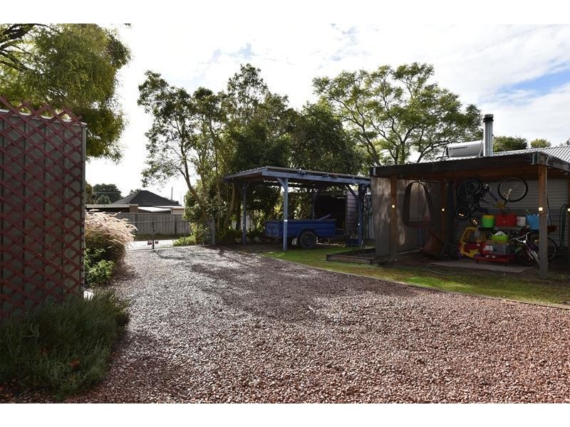 51 Abermain Street, Pelaw Main NSW 2327