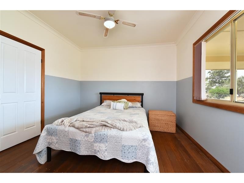 65 Charles Street, Abermain NSW 2326